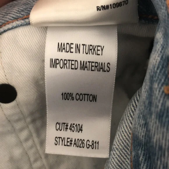 AGOLDE Parker Distressed Denim Shorts - Picture 5 of 6